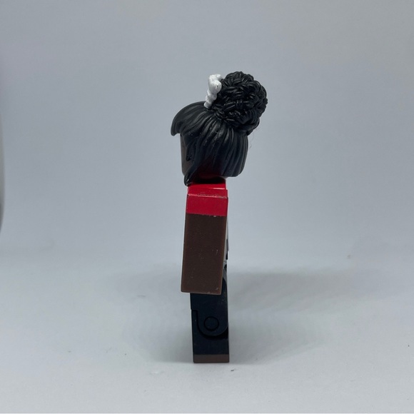 Roblox Figures Celebrity Series 9 - Adanna ! NO CODE INCLUDED - Picture 2 of 7